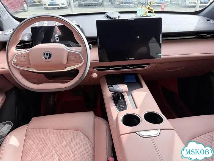 Changan UNI-Z 1.5 AMT, 2026, 1 км фото 7