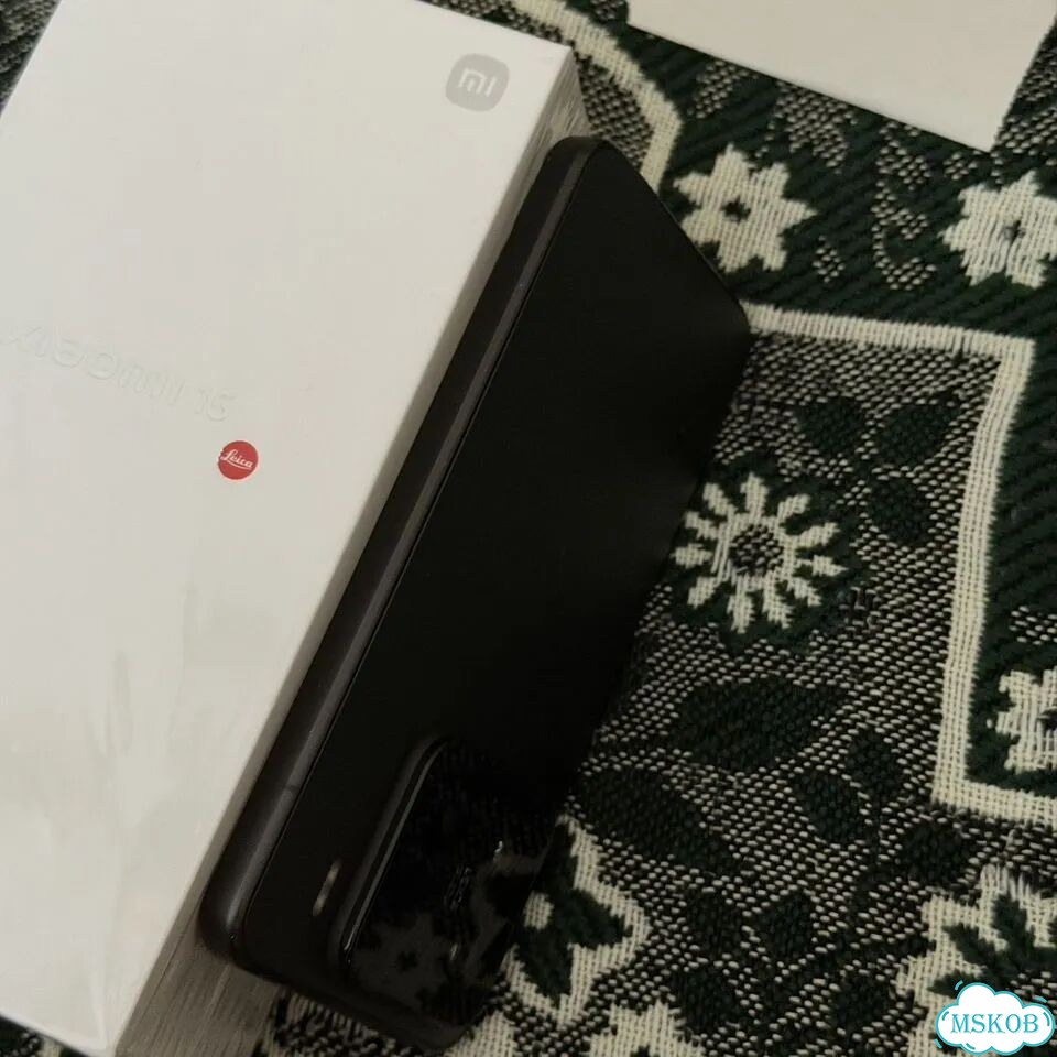 Xiaomi 15, 12/512 ГБ, SIM + eSIM фото 4
