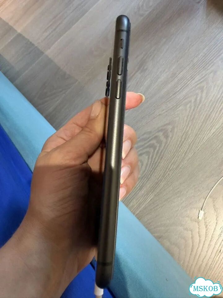 iPhone 11, 64 ГБ, 1 SIM фото 4