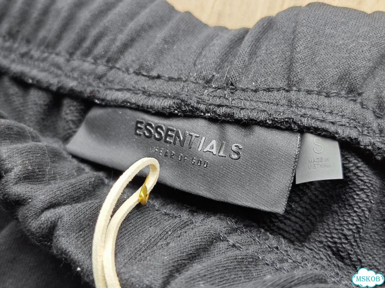 Штаны essentials fear of god NBA фото 6