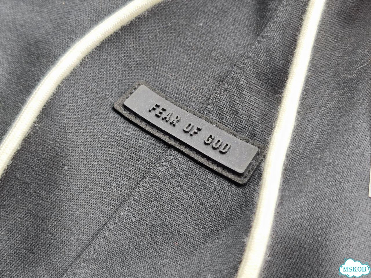 Штаны essentials fear of god NBA фото 8