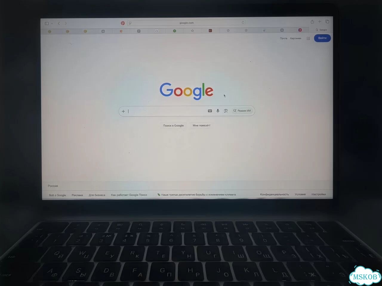 MacBook Air (2025) 13 M4 16Gb/256Gb Silver фото 5