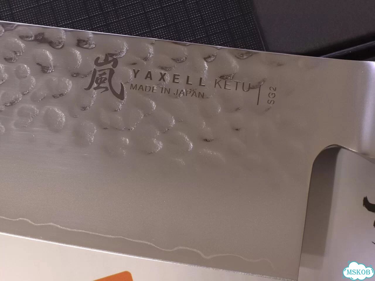 Японский шеф нож Yaxell Ketu из стали SG2 200мм фото 6