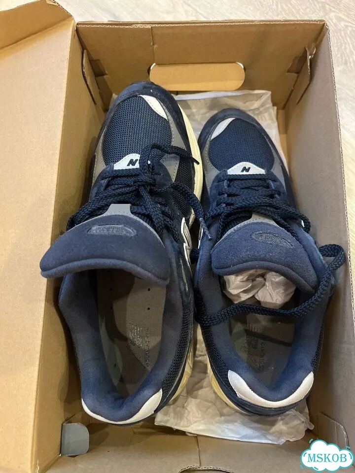 Кроссовки new balance m2002rca фото 7