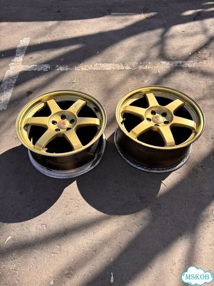 Литые диски Rays Volk Racing TE37 8×R17 5×100 фото 2