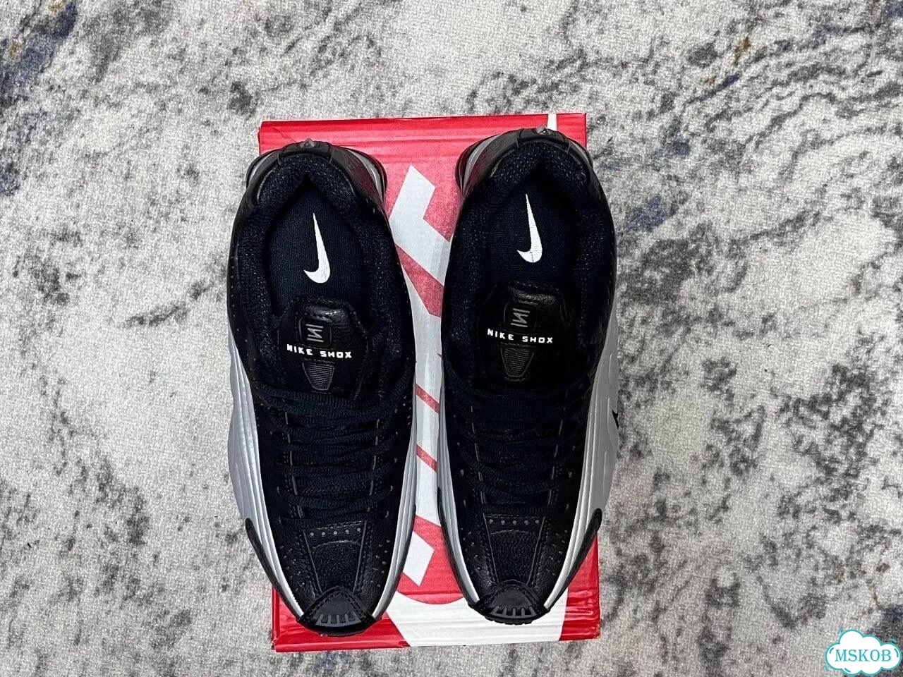Кроссовки Nike shox r4 белые фото 8