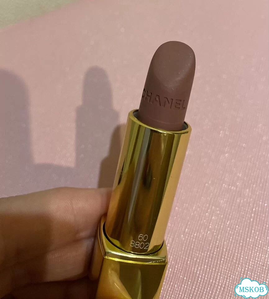 Chanel rouge allure velvet 60 Intemporelle фото 3
