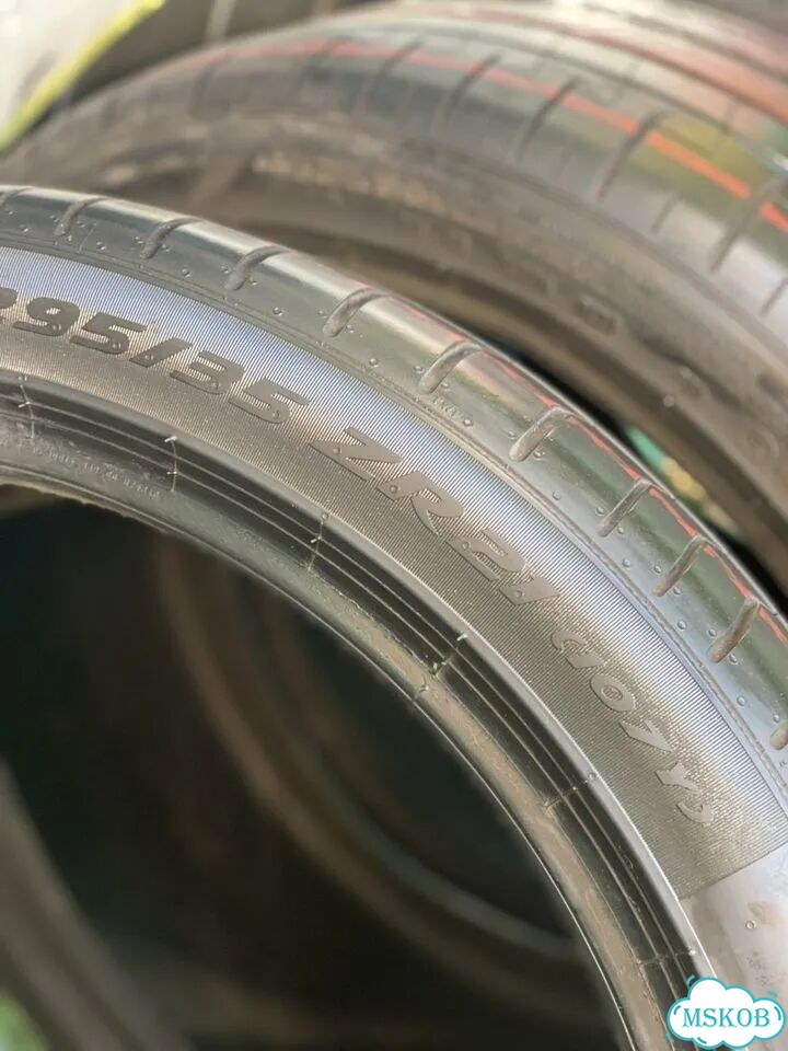 Pirelli P Zero PZ4 295/35 R21 и 315/30 R22 107Y фото 10