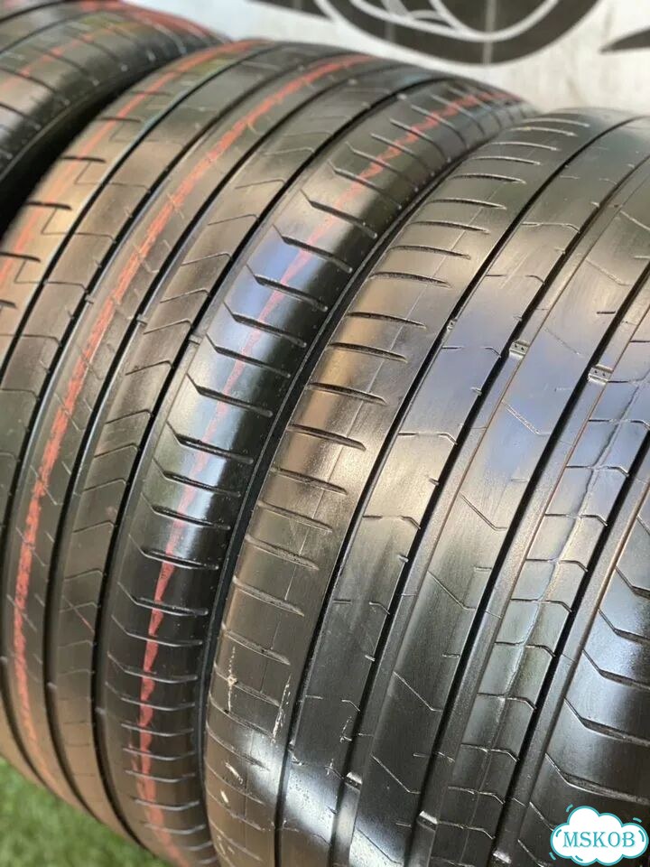 Pirelli P Zero PZ4 295/35 R21 и 315/30 R22 107Y фото 3