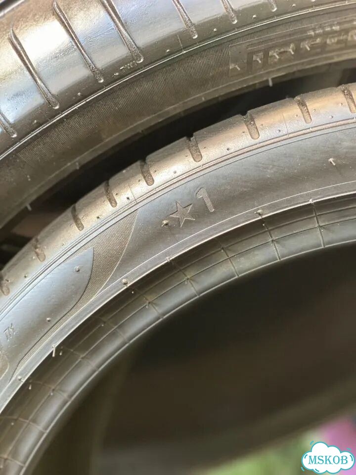 Pirelli P Zero PZ4 295/35 R21 и 315/30 R22 107Y фото 7