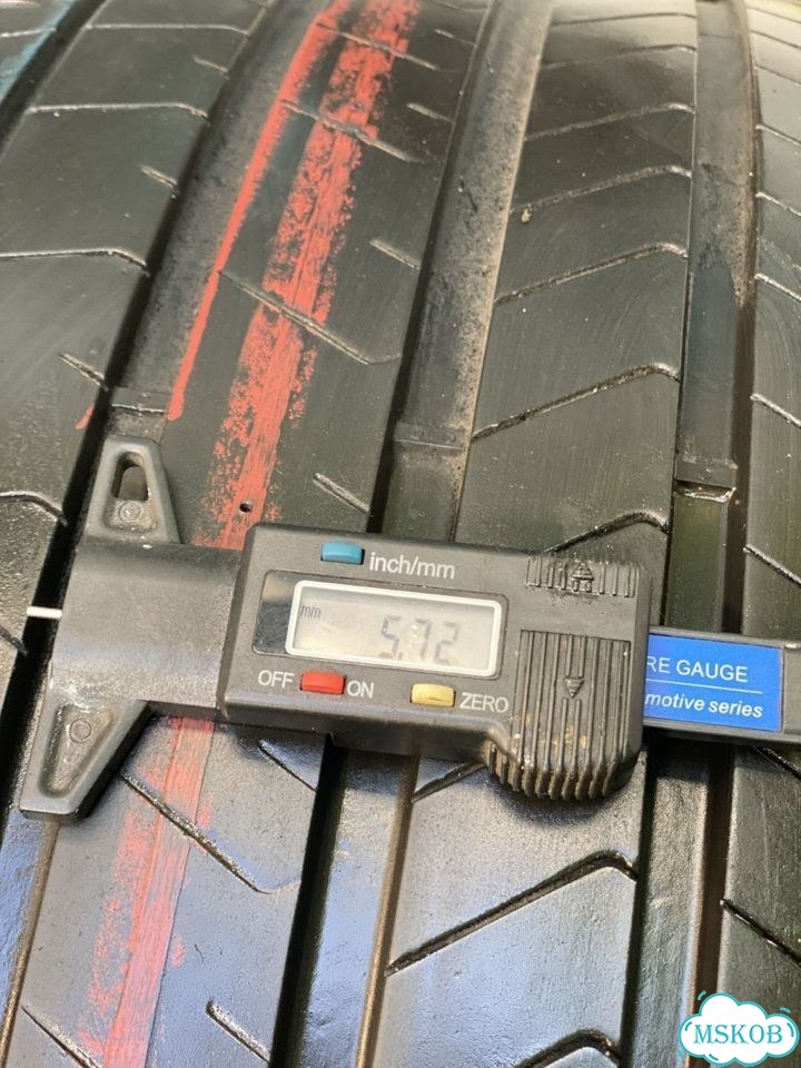 Pirelli P Zero PZ4 295/35 R21 и 315/30 R22 107Y фото 9