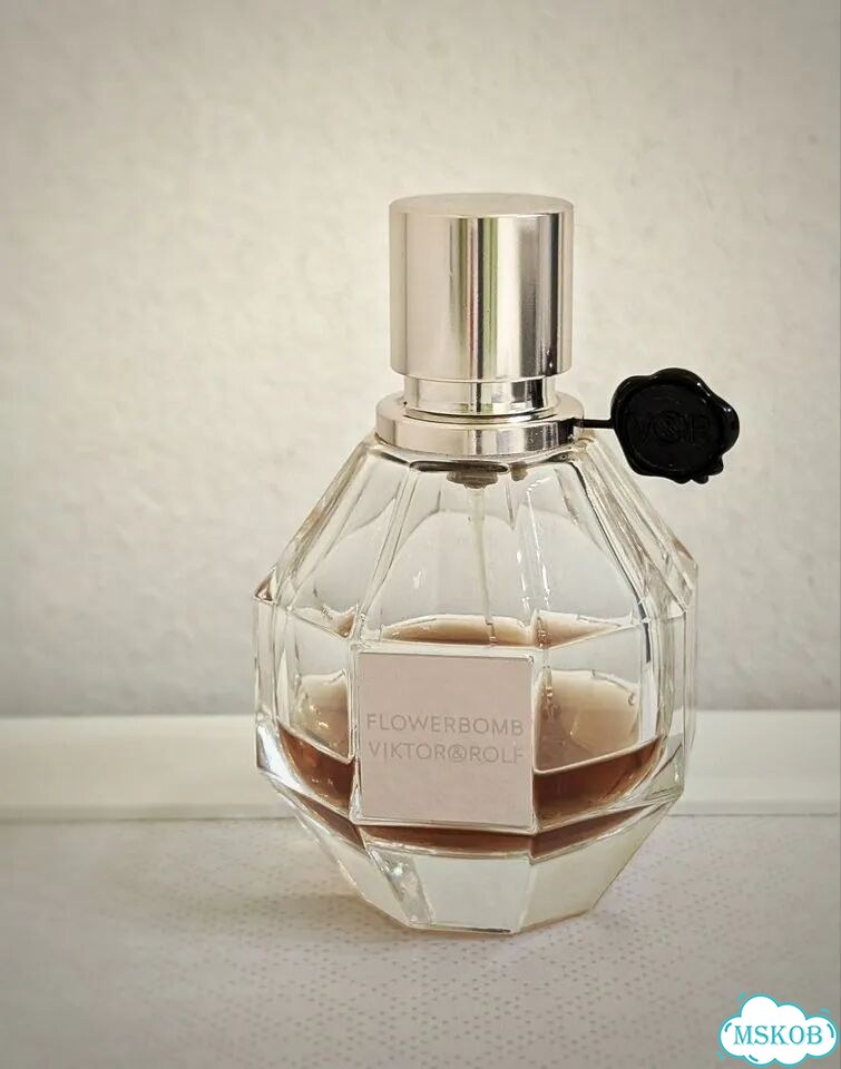 Flowerbomb Viktor&Rolf фото 1