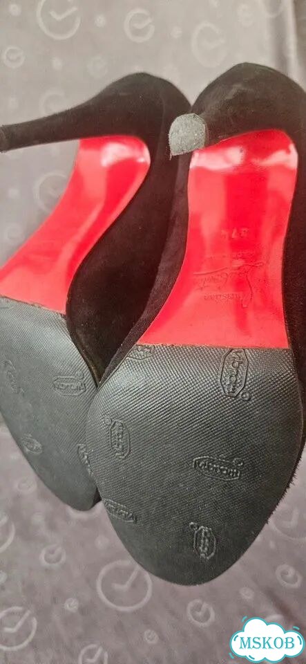 Сапоги женские Christian Louboutin фото 1