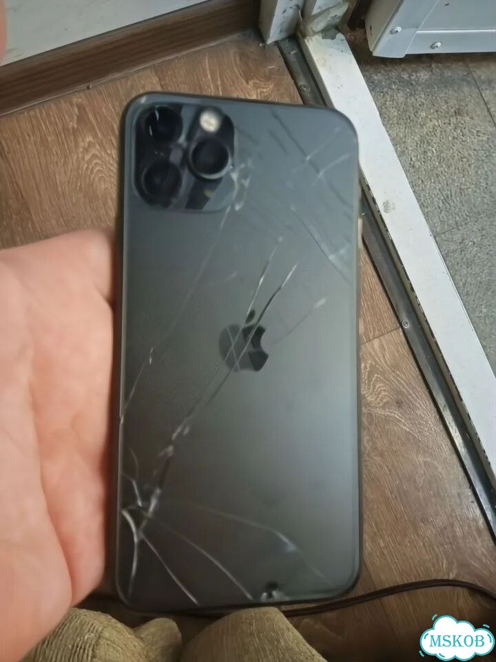 iPhone 11 Pro, 512 ГБ, SIM + eSIM фото 2