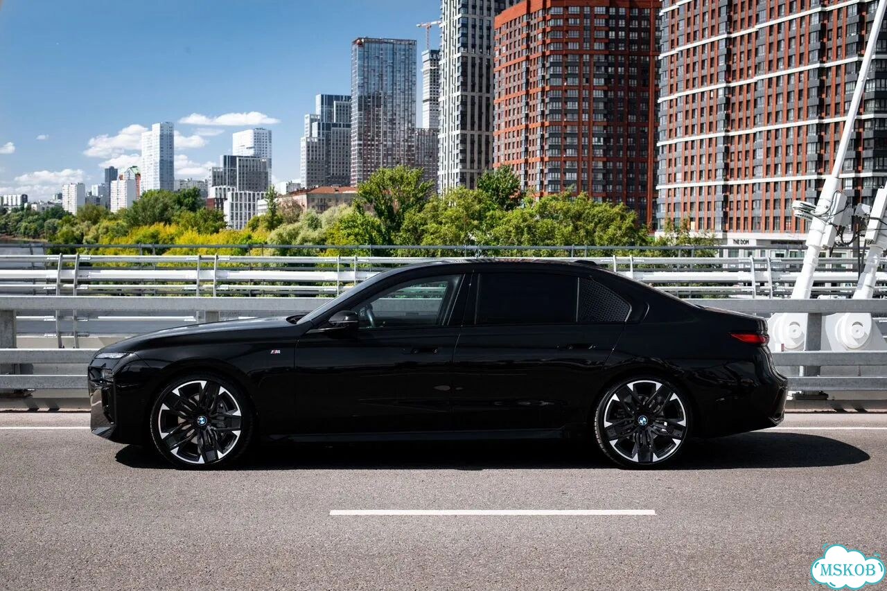 BMW 7 серия 3.0 AT, 2023, 55 000 км фото 13