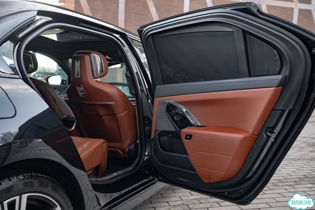 BMW 7 серия 3.0 AT, 2023, 55 000 км фото 25