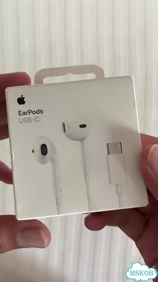 EarPods с разъёмом USB-C фото 1