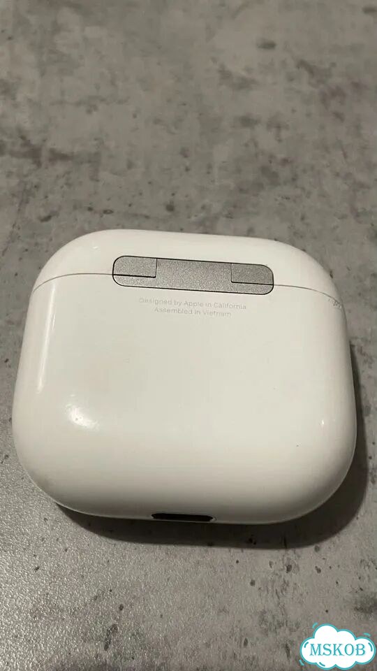 Зарядный футляр для AirPods 4 A3058 фото 5