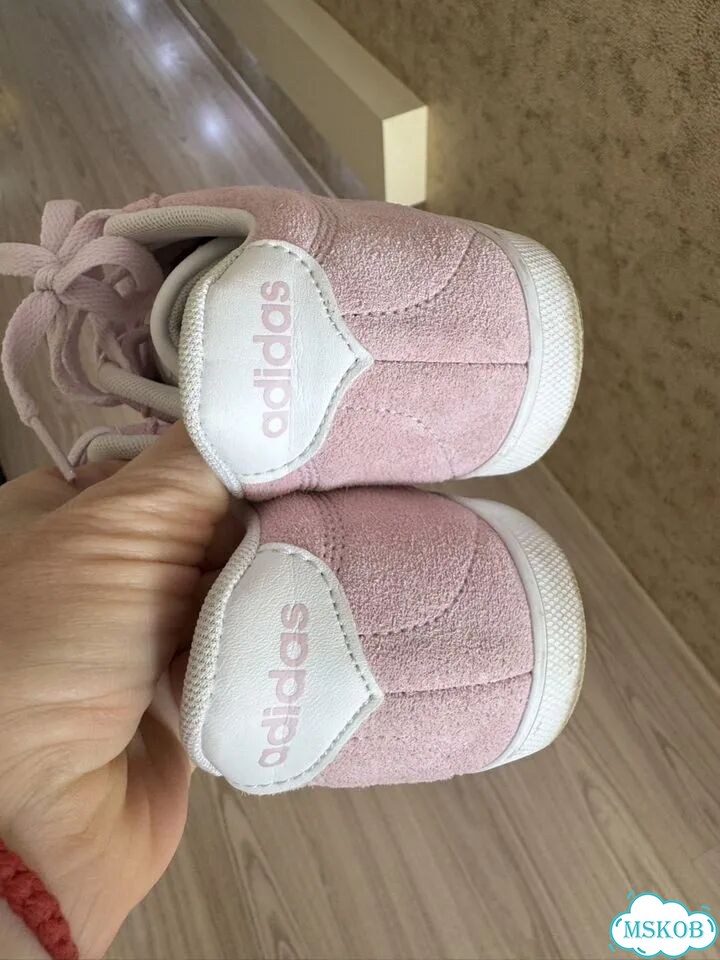 Кеды/кроссовки Adidas 37 фото 5