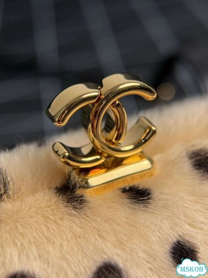 Сумка Chanel в горошек фото 10