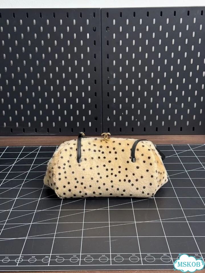 Сумка Chanel в горошек фото 4