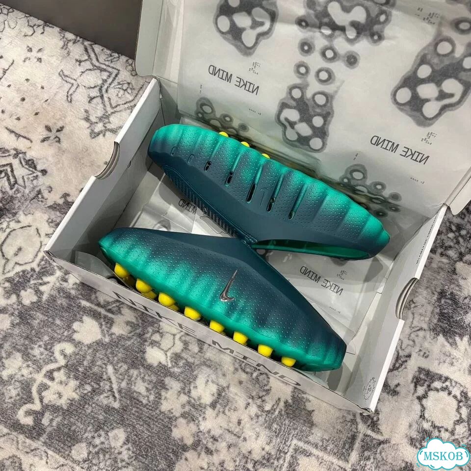 Тапочки Nike Mind 001 зеленые мужские фото 3