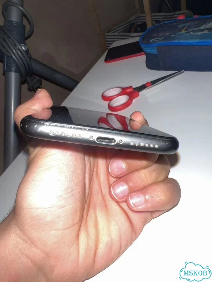 iPhone 11, 64 ГБ, SIM + eSIM фото 3