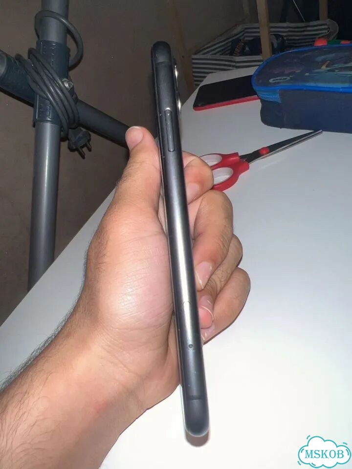 iPhone 11, 64 ГБ, SIM + eSIM фото 4