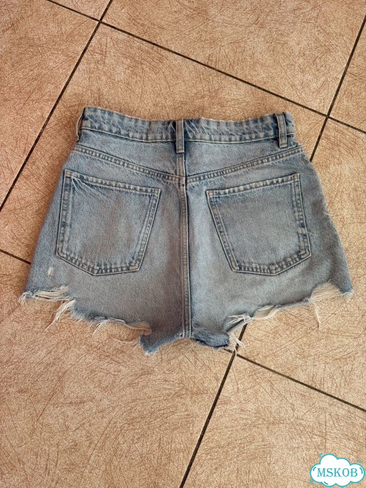 Джинсовые шорты Zara 38 фото 2