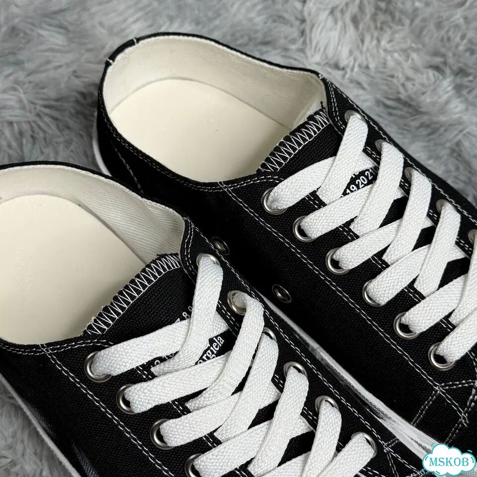 Кроссовки Maison Margiela Tabi фото 5