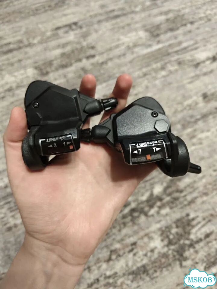 Комплект манеток Microshift TS38 (3х7) фото 1
