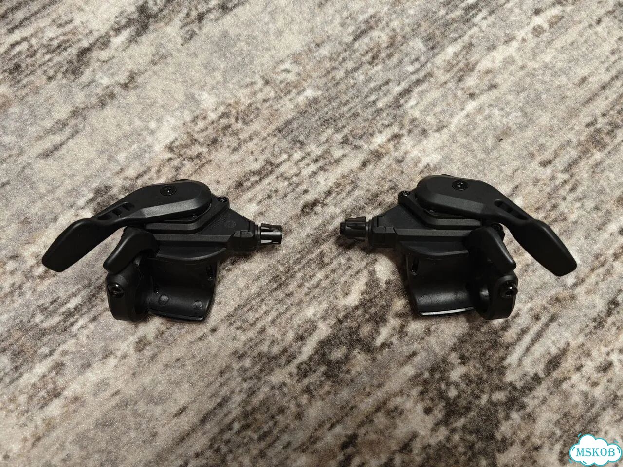 Комплект манеток Microshift TS38 (3х7) фото 2