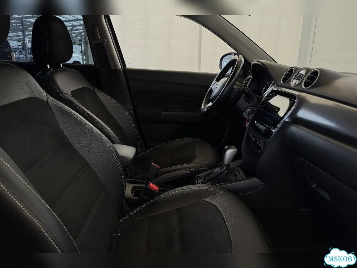 Suzuki Vitara 1.6 AT, 2019, 169 271 км фото 12