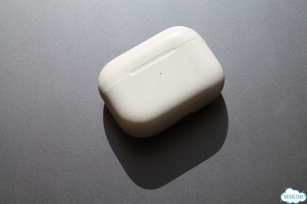 Футляр для наушников AirPods Pro 2 фото 2