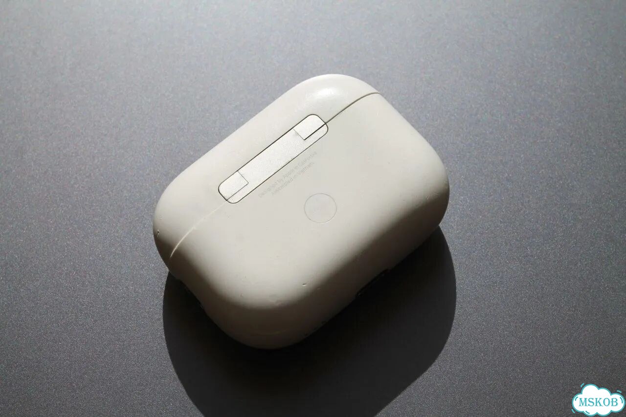 Футляр для наушников AirPods Pro 2 фото 3