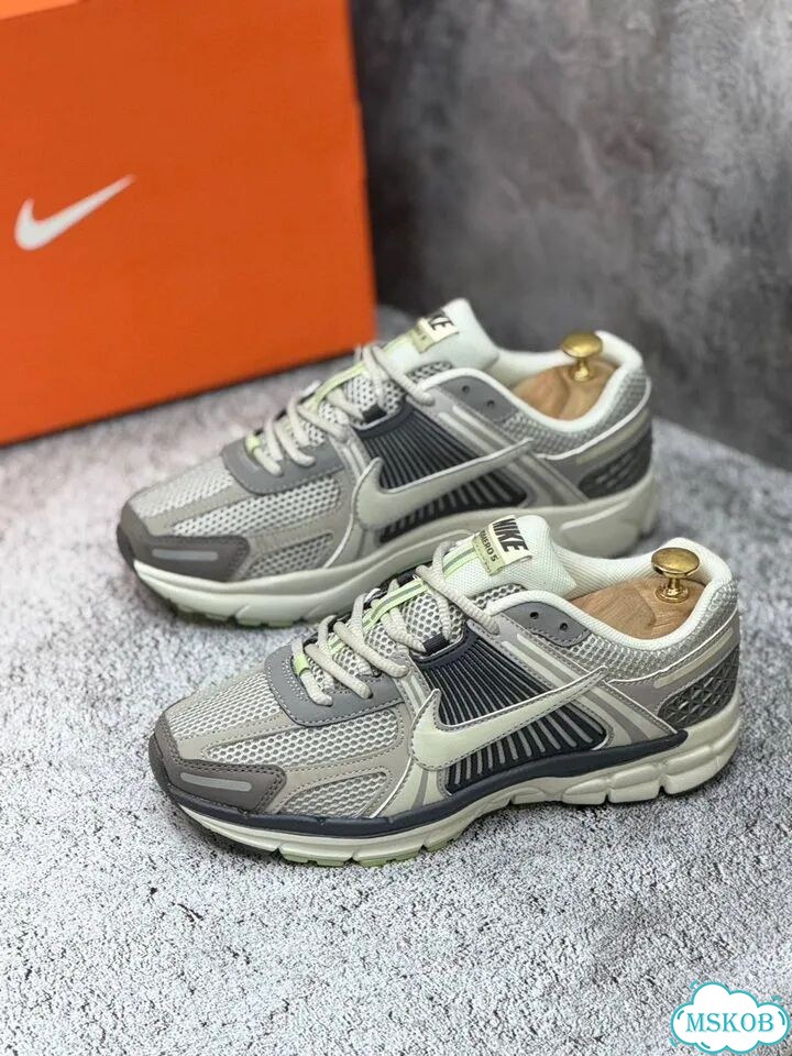 Кроссовки nike zoom vomero 5 cobblestone фото 2