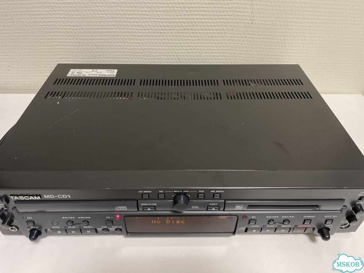 Проигрыватель MD+CD Tascam 483мм MD-CD1, б/у фото 5