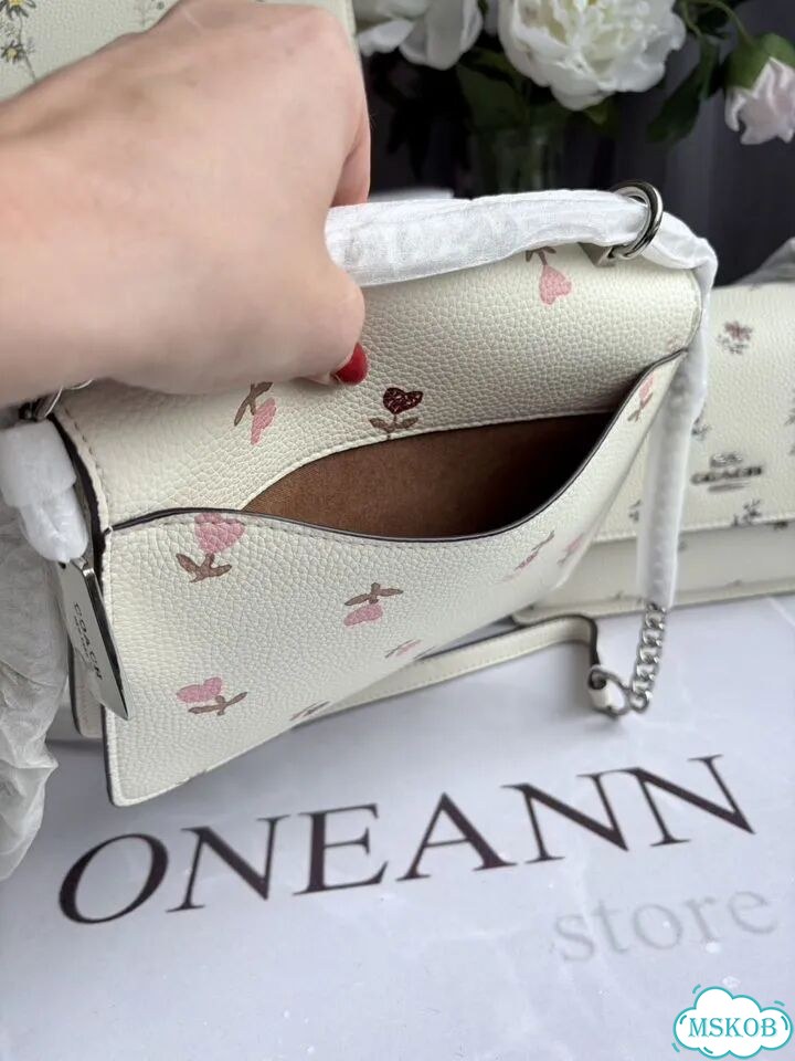 Сумка Coach Claire новая коллекция фото 9