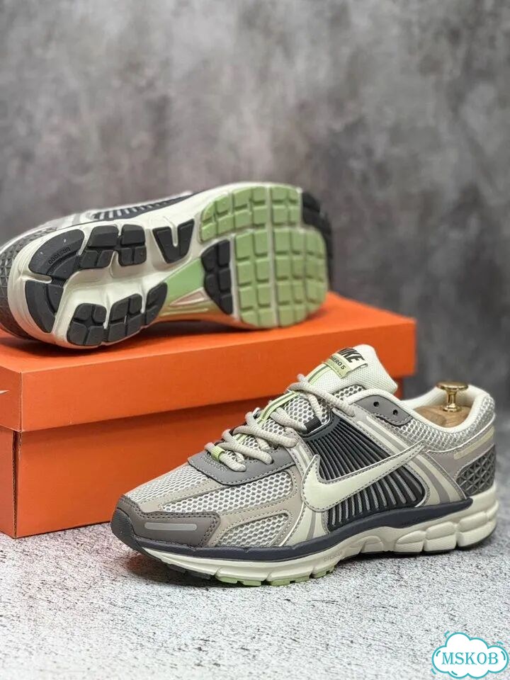 Кроссовки nike zoom vomero 5 cobblestone фото 10