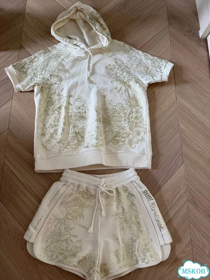 Christian dior костюм оригинал фото 2