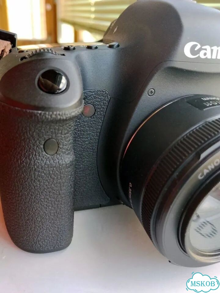 Canon 6D (почти идеал), 4400 кадров, body фото 5