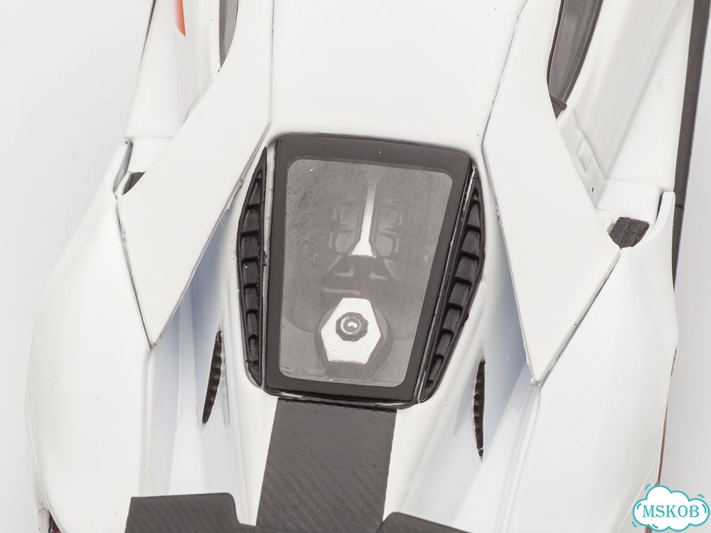 Ford GT Heritage Edition (2021) модель 1:43 фото 5