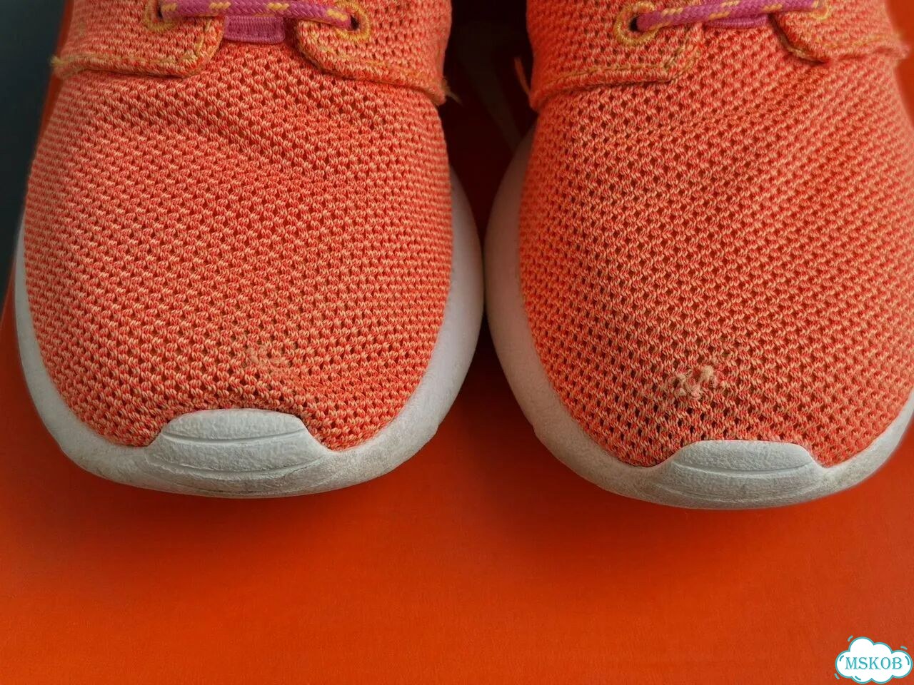 Кроссовки Nike Roshe Run оригинал для бега 37 фото 4