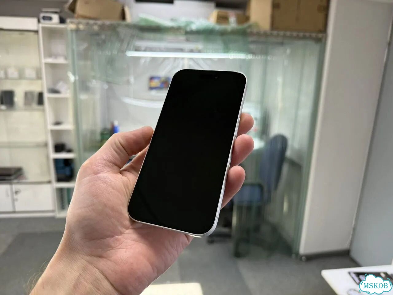 iPhone 16, 128 ГБ, SIM + eSIM фото 3