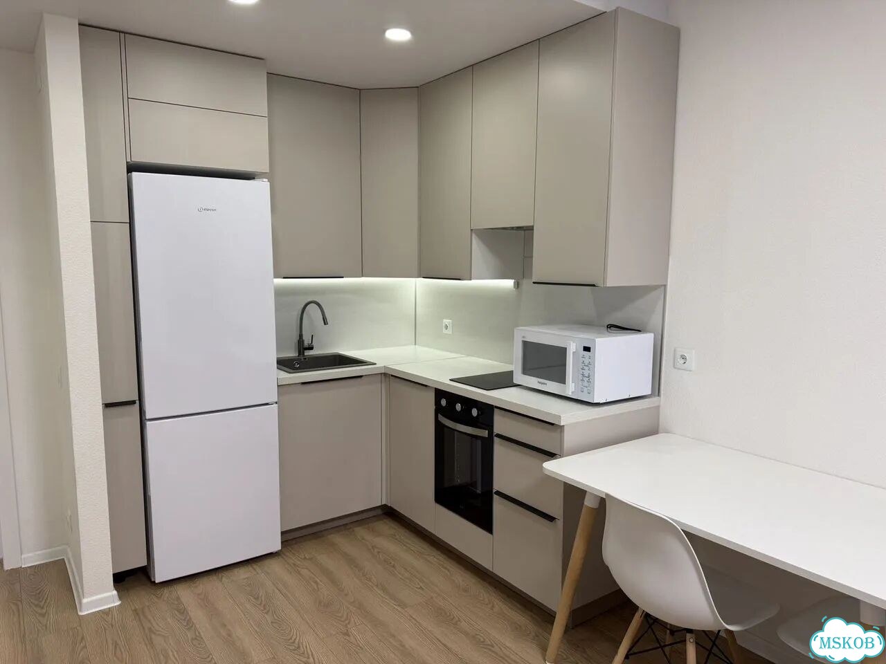 1-к. квартира, 36 м², 33/33 эт. фото 10