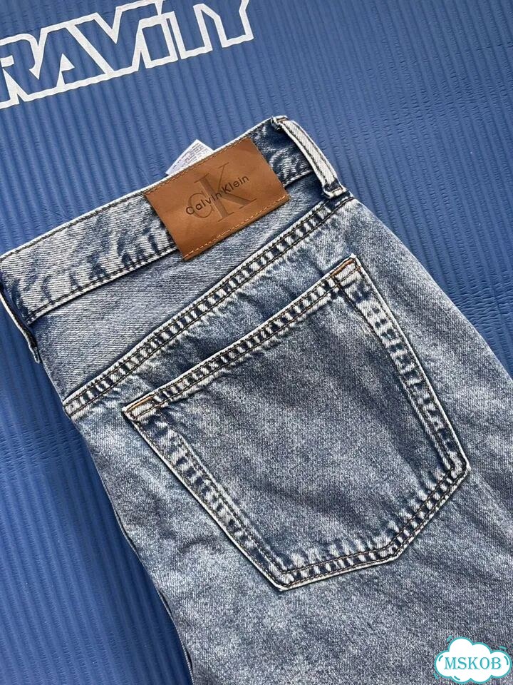 Джинсы широкие Calvin Klein 31RG фото 2