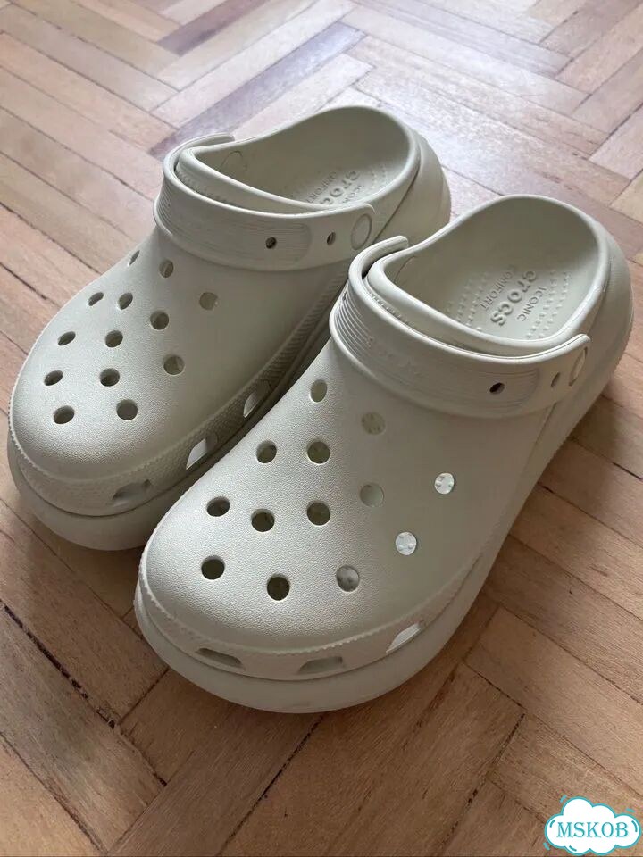 Crocs женские на платформе 38 фото 1