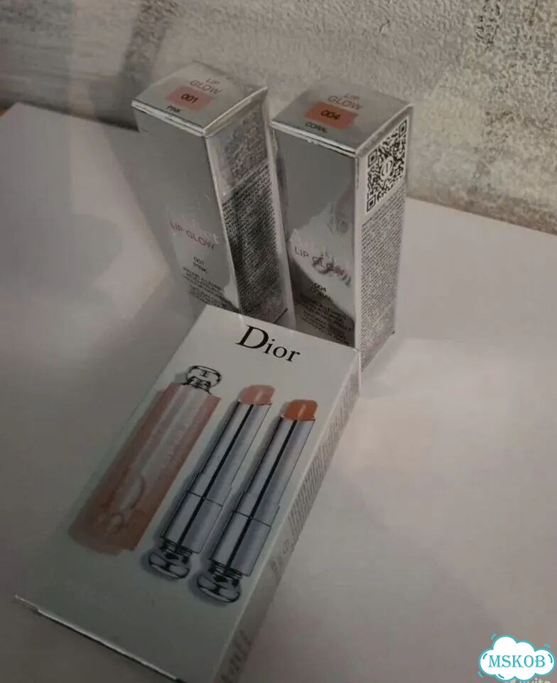 Блеск для губ Dior тон 001-004 на подарок фото 5