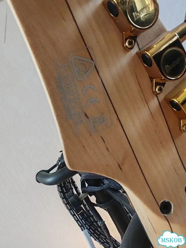 Электрогитара ibanez фото 5