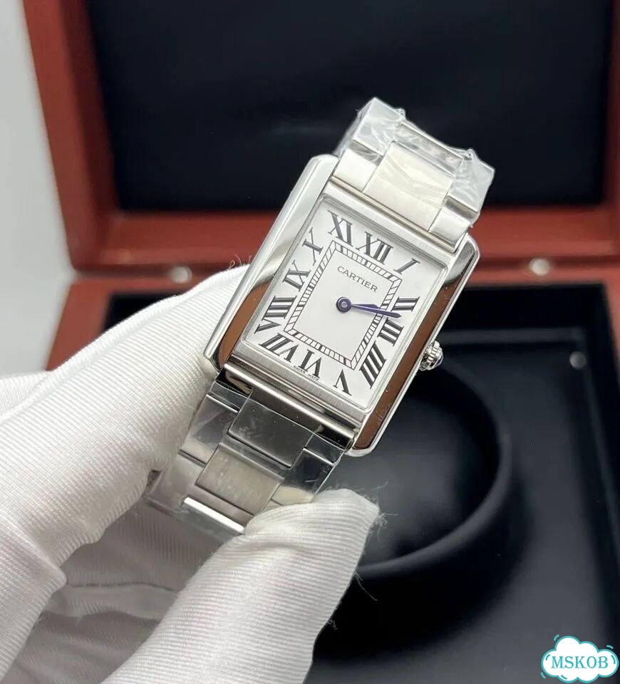 Часы Cartier Tank quartz фото 3
